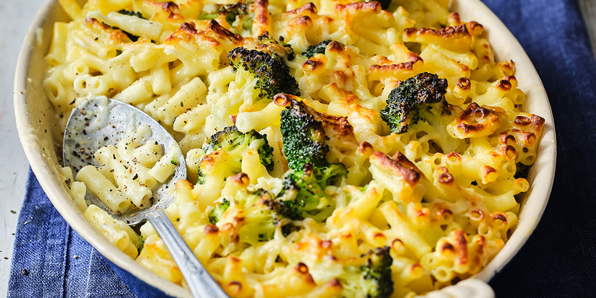 Broccoli macaroni cheese - Co-op