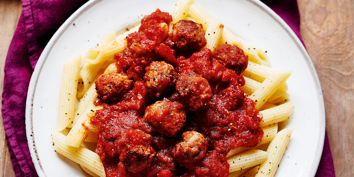 Sausage meatballs with pasta — Co-op