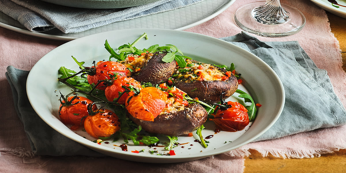 Rarebit-stuffed mushrooms