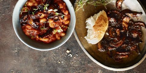 BBQ beans with mushroom burnt ends