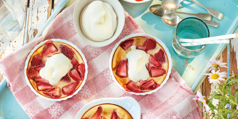 Strawberry clafoutis with champagne cream