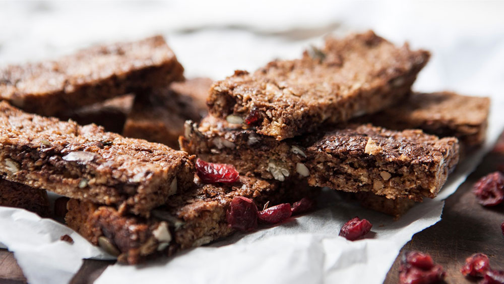 Homemade breakfast bar Recipes Coop