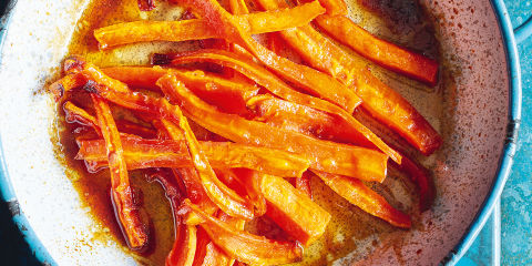 Marmalade glazed carrots