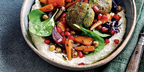 Winter bliss bowl with falafel