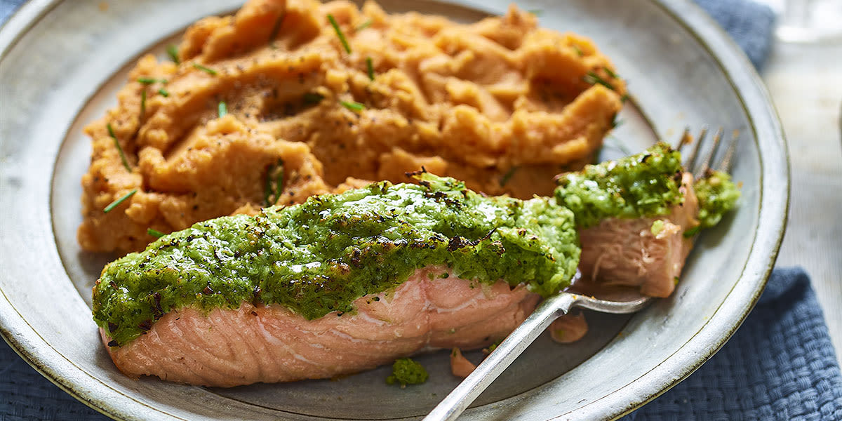 Broccoli-crusted salmon