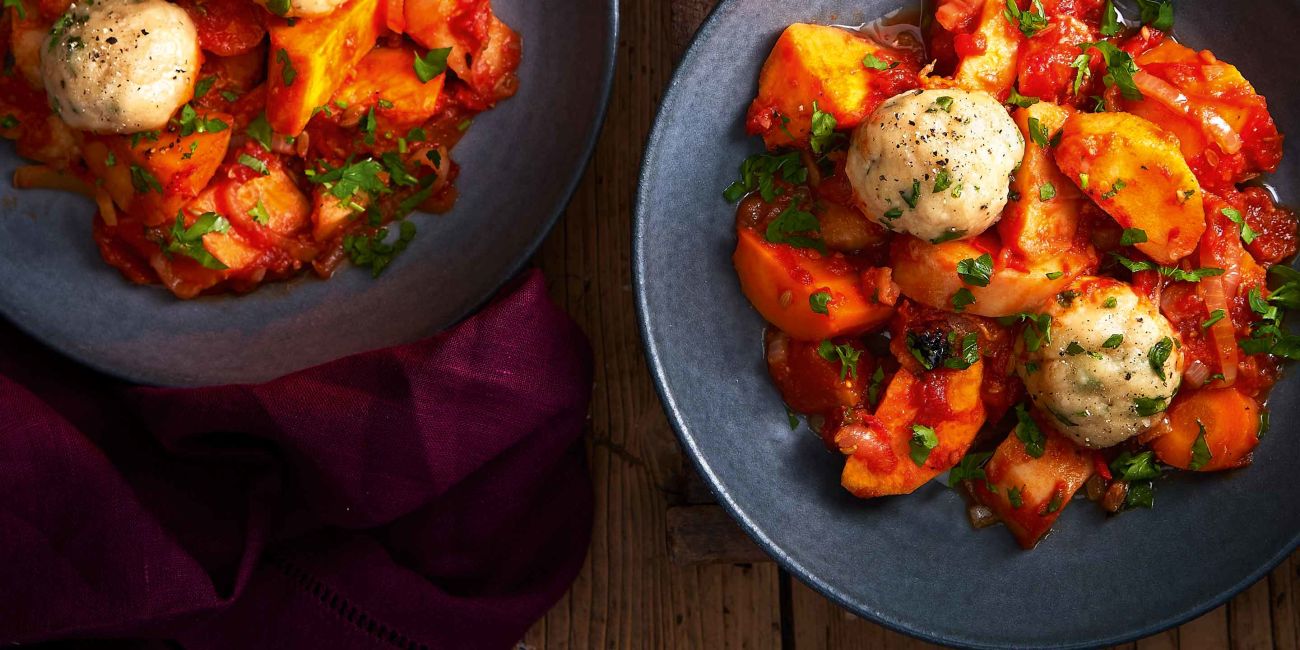 Veggie stew with herb & yogurt dumplings