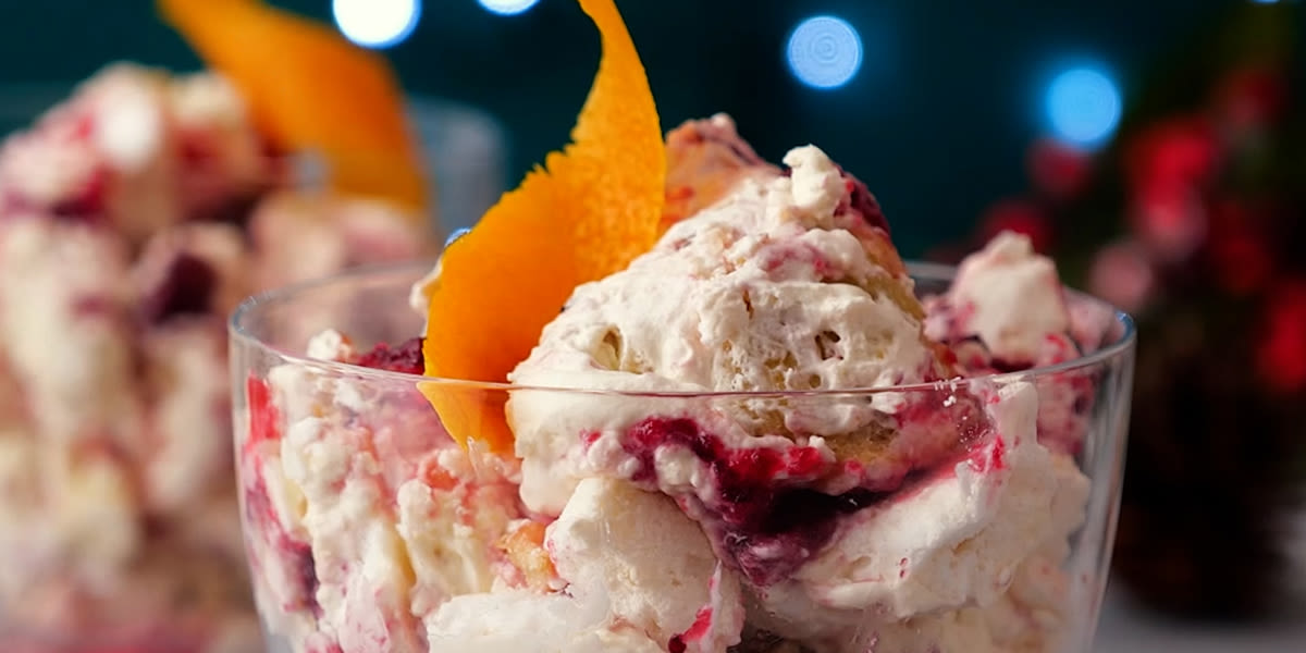 Mince pie Eton mess 