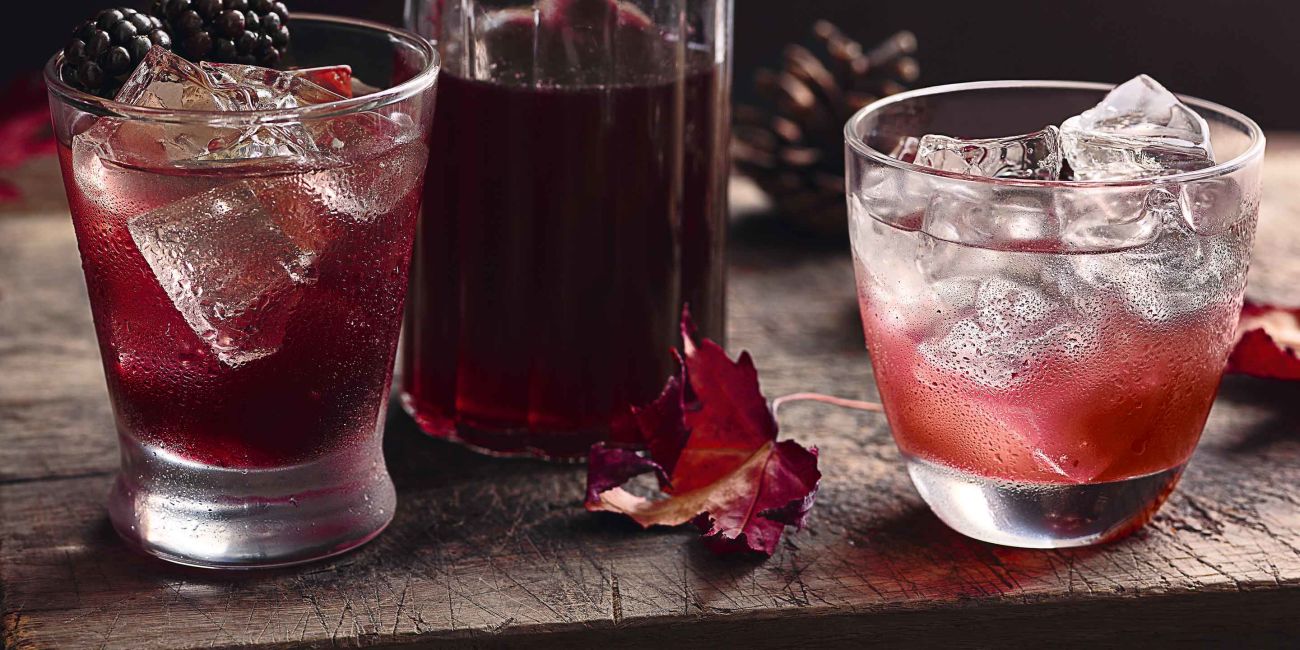 Apple and blackberry cordial
