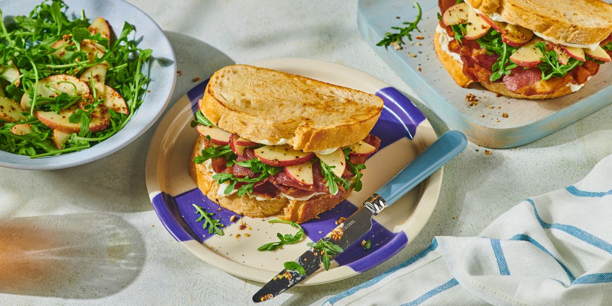 Bacon & goat’s cheese toastie