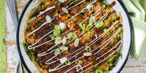 Japanese cabbage and prawn pancake