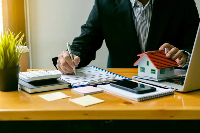 How to Find the Property Manager of a Building