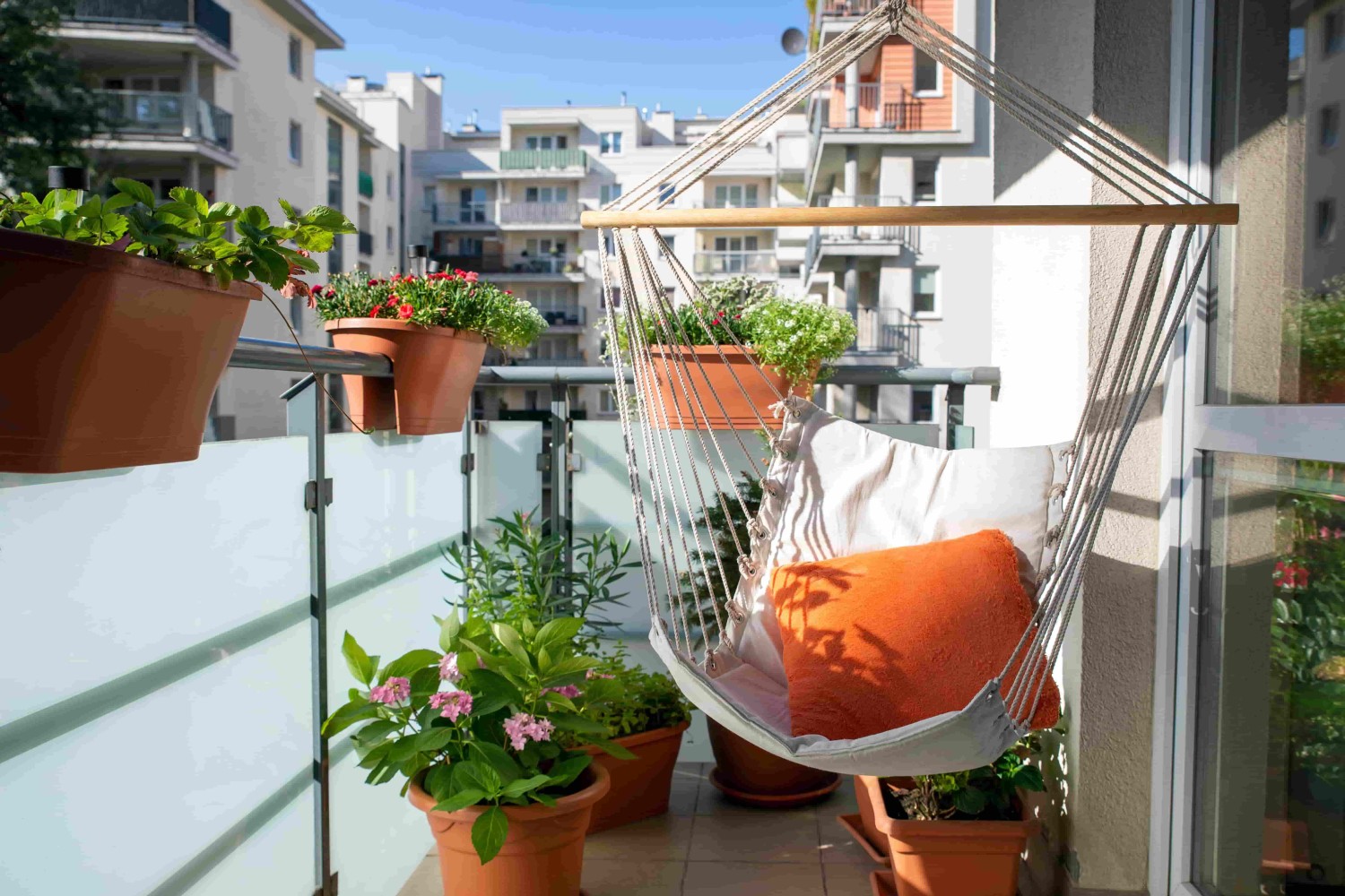 Orkaan wang kleurstof Meubels voor kleine balkons | meubelo.nl