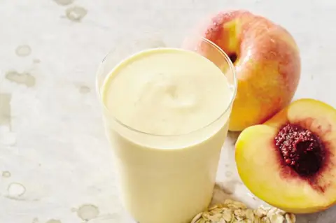 Mumsandbabes - Lapar Tapi Takut Gemuk? Ini Resep Smoothie yang Bikin Kenyang