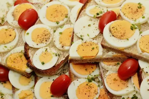 Mumsandbabes - Bahaya Diet Telur, Mampu Menurunkan Berat Badan Hingga 10 Kg dalam Waktu 2 Minggu, Amankah?