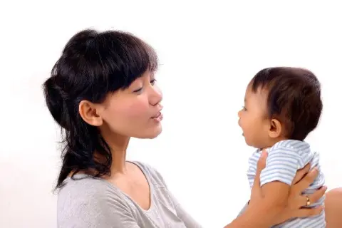 Mumsandbabes - Pentingnya Berkomunikasi dengan Bayi 