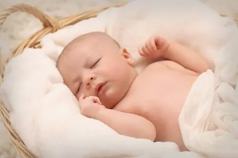 Mumsandbabes - Waspada Sindrom 'Floppy Baby' pada Bayi Baru Lahir, Kenali Penyebabnya