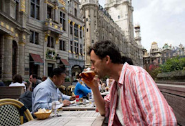 Traditionelles Belgisches Menü in der Grand Place