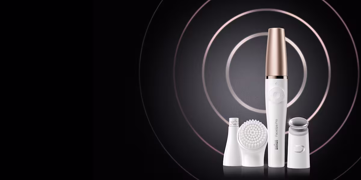 Braun FaceSpa Pro Η 1η συσκευή όλα-σε-ένα στον κόσμο για αποτρίχωση, καθαρισμό και τόνωση της επιδερμίδας¹ Braun FaceSpa Pro Η 1η συσκευή όλα-σε-ένα στον κόσμο για αποτρίχωση, καθαρισμό και τόνωση της επιδερμίδας¹