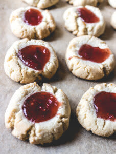 cardamom-thumbprint-cookies-vert-227x300