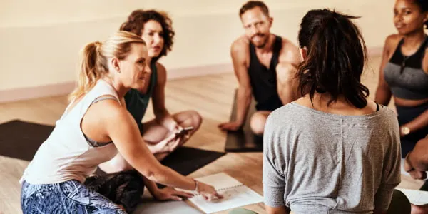 How to Plan a Good Yoga Class From Start to Finish