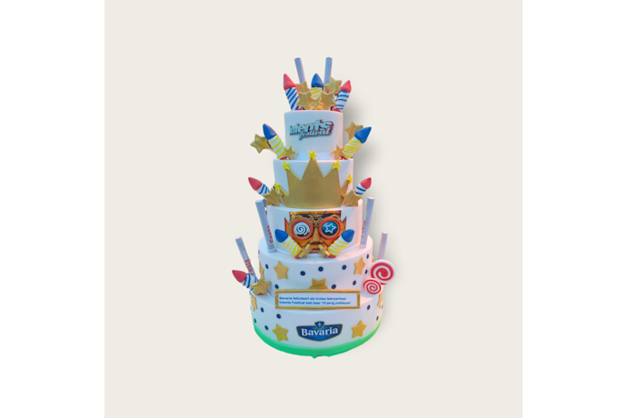 Bestel jou volledig gepersonaliseerde bedrijfstaart via Hippe Taarten. bedrijfstaart