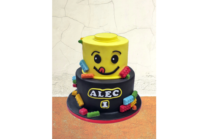 Een leuke lego taart voor de echte lego fan Lego Taart