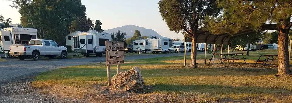 Picture of Cardwell Store and RV Park