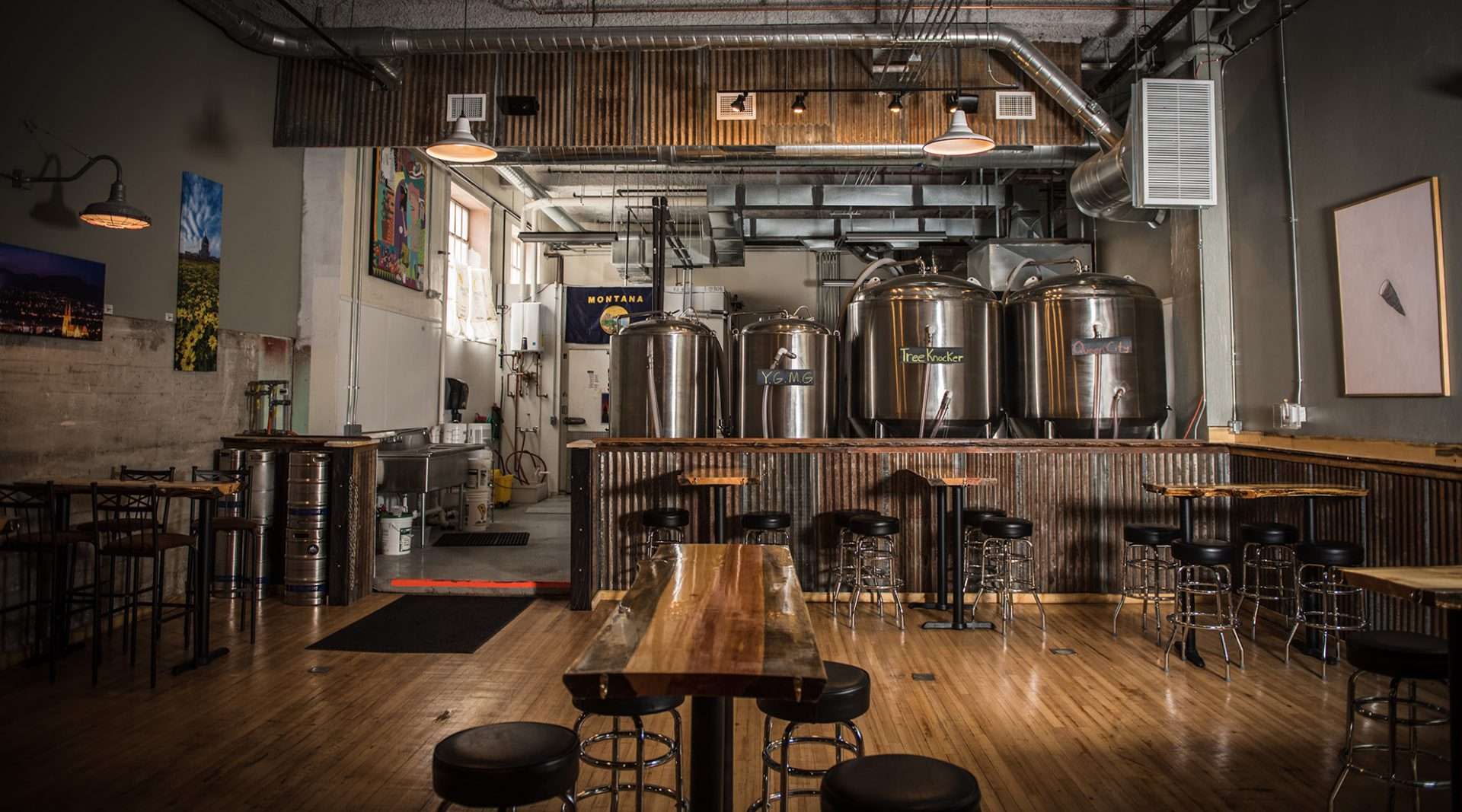 A picture of the interior of Ten Mile Creek Brewery