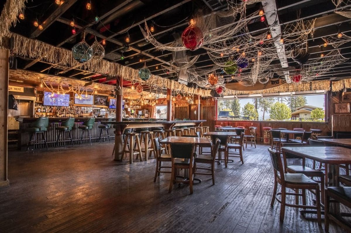 20 Best Bars in Whitefish, Montana 2024