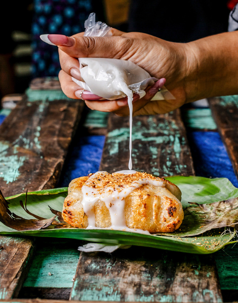 Eat Saigonese street food that has stood the test of time