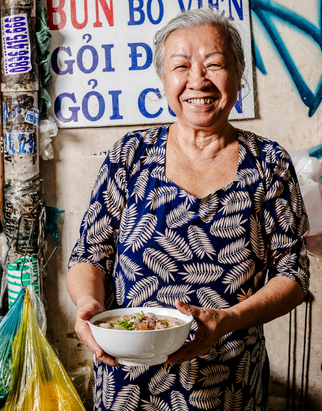 Meet the legendary street food vendors