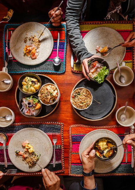 Discover the flavours of Cusco through 15+ tastings on our daily food tour