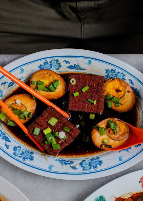 Melt-in-the-mouth beancurd braised the traditional Chinese way.