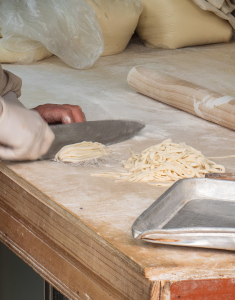 Knife dough ballet of kalguksu