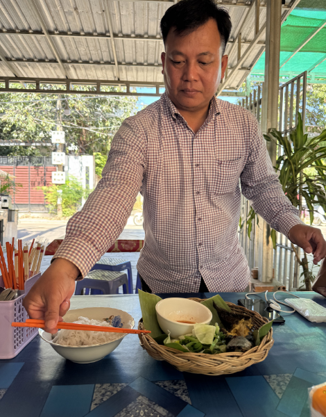 Catfish from Tonle Sap with the noodles