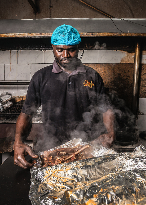 13+ tastings led by a local tastemaker guide