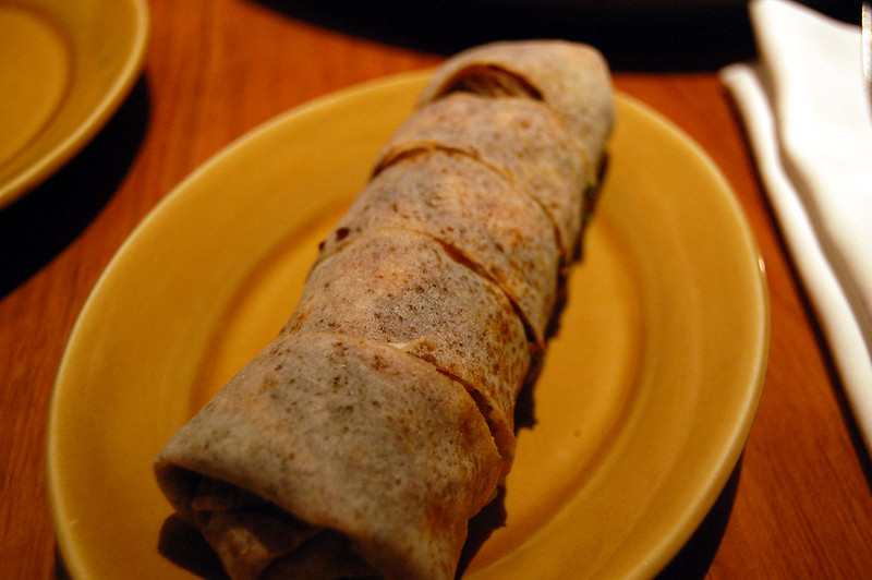 popiah - best hawker food in Singapore