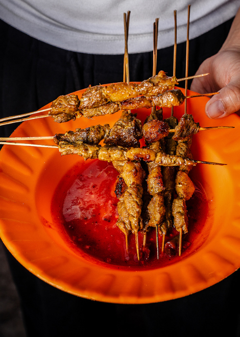 Sample 15+ tastings across 4 hours of eating