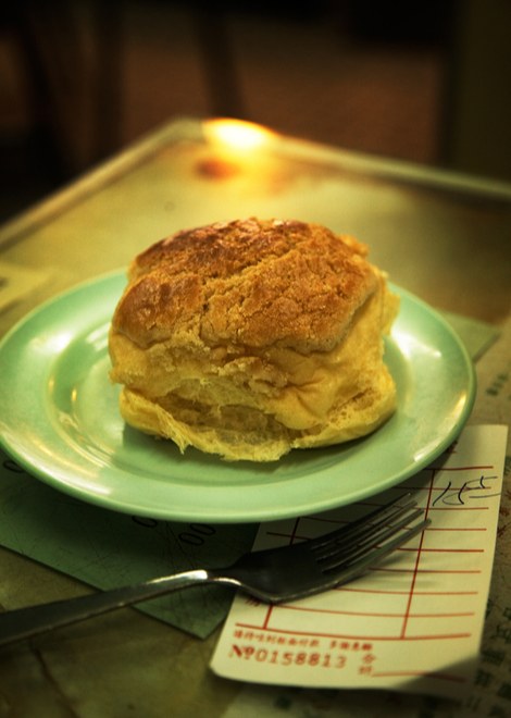 Try the iconic pineapple bun at a traditional Hong Kong cafe