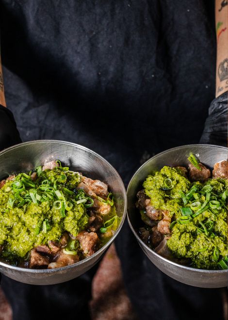 Chicken gizzards with Brazilian salsa verde