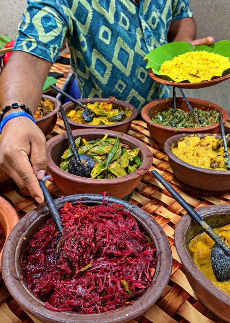 Discover the aromatic spices behind Sri Lanka's traditional curries.
