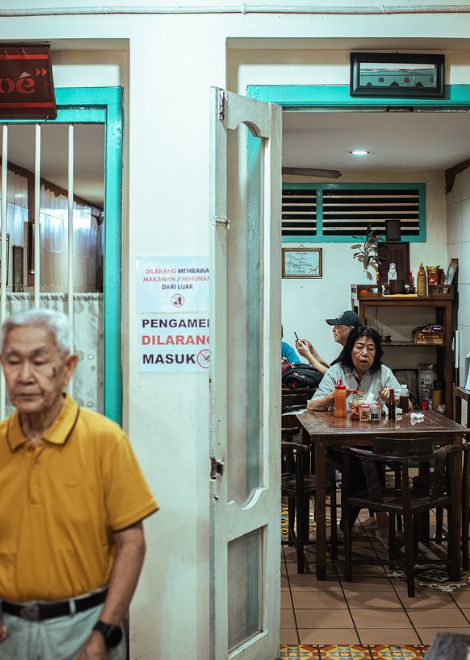Venture off the beaten track into the historic heart of Glodok.