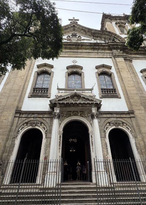 Explore this neighbourhood with local tastemaker guides