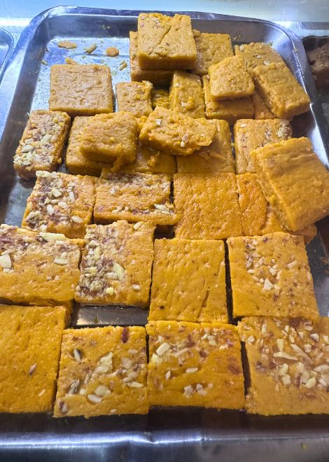 Conclude with the sweet side of Sri Lanka's cuisine. 