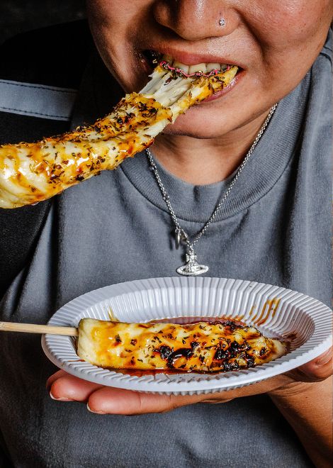 Discover the food scene of the city through the eyes of a local