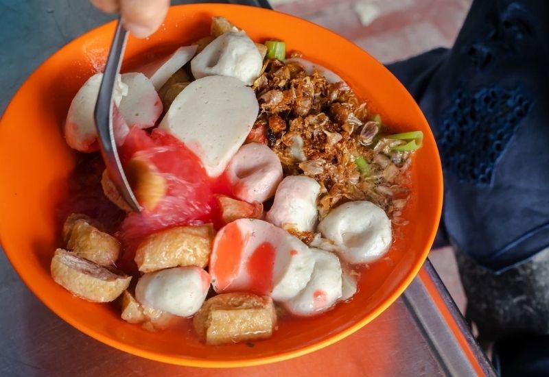Thai seafood - yen ta fo