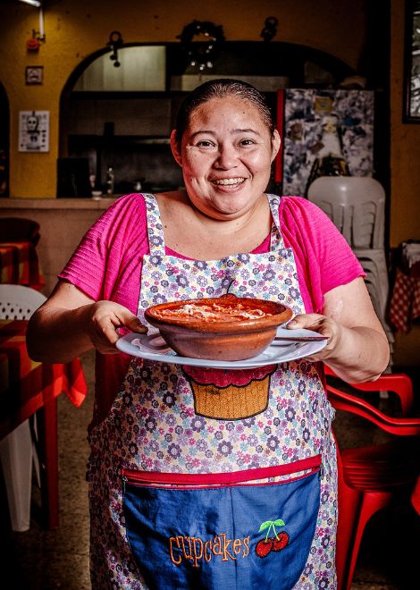 The Cancun food heroes