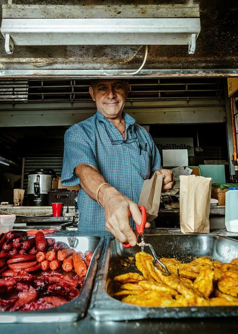 The food heroes of Panama City.