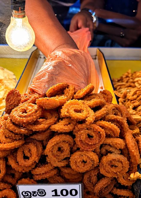 Sample the savoury snacks generations of Sri Lankans grew up eating.