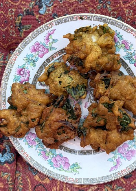 Homemade spinach daltjies fritters